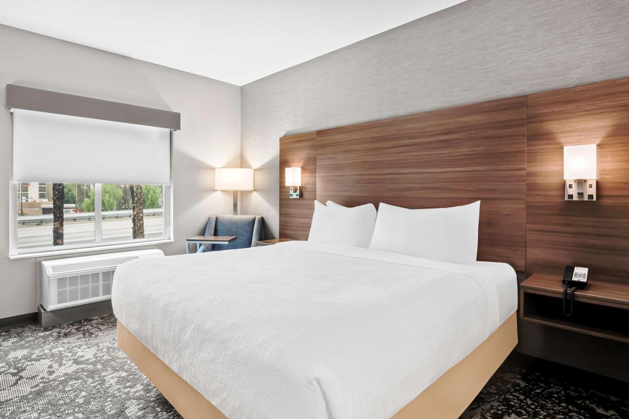 Best Western San Bernardino Hotel מראה חיצוני תמונה